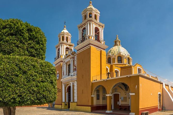 Puebla, Cholula & Tonantzintla Day Trip with Optional Lunch - Puebla’s Zócalo, cathedral, and Rosario chapel