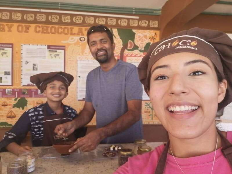 Puerto Vallarta: Bean to Bar Chocolate Workshop - Three traditional drinks, including chocolate tea