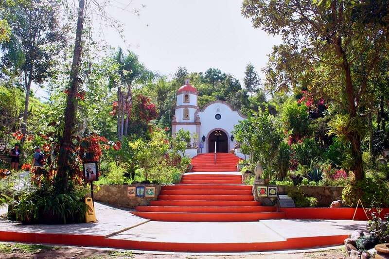 Puerto Vallarta: Botanical Gardens, Distillery & Coffee Tour - The tequila distillery and tasting