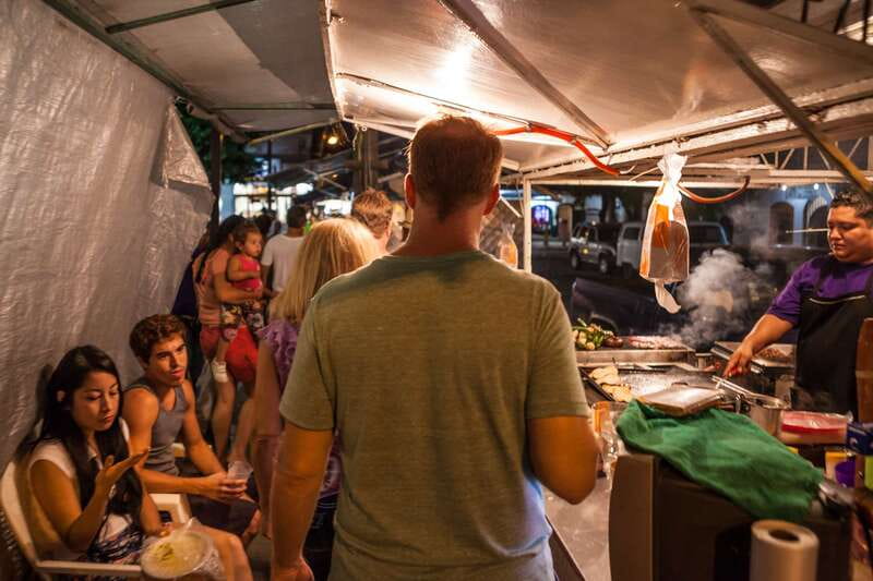 Puerto Vallarta: Evening Taco Adventure Tour - Guides who turn dinner into a city walk