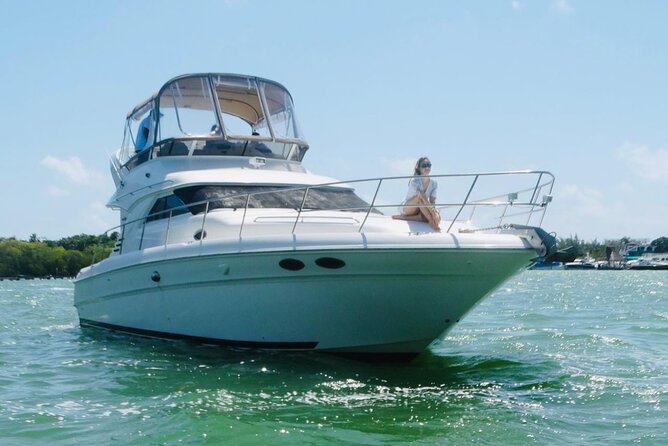 Rent a Private 46ft Yacht in Cancun - Boat condition, comfort, and motion sickness