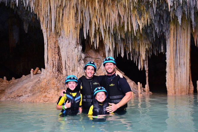 Rio Secreto Underground River Tour with Crystal Caves - Lunch after the water