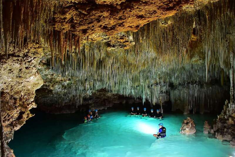 Riviera Maya: Rio Secreto Guided Tour - A quiet group, with one important qualification