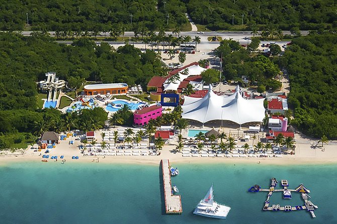 Roots Beach Club® - Roots Beach Club at a glance