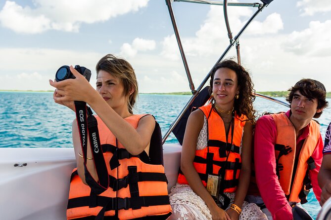 Sailing Tour through the Lagoon of the 7 Colors - The Pirate Canal adds a story to the scenery