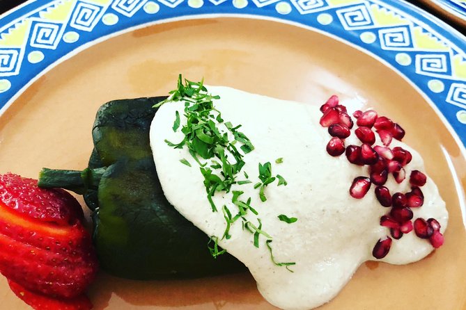 San Jose del Cabo Cooking Class Experience and Local Markets - Salsas, guacamole and the first drinks