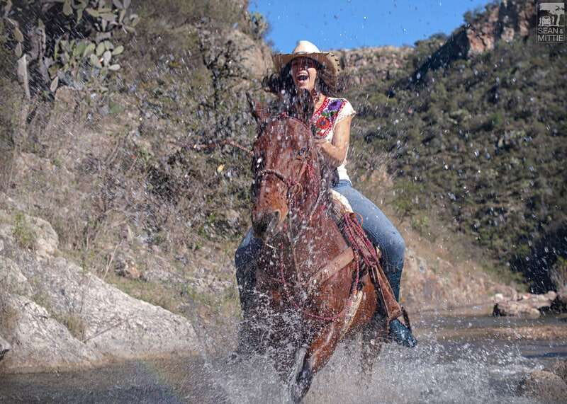 San Miguel Allende: Half-Day Horseback Riding Adventure - River crossings and traditional ranches