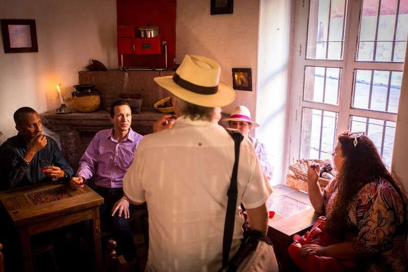 San Miguel de Allende: Chocolate Tasting and Walking Tour - What the five tastings actually show you