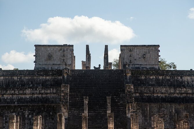 Skip the Line Chichen Itza Private Tour, Sacred Cenote & Lunch - The guides are a major part of the experience