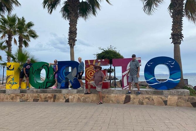 Small Group Food and Bike or Walking Tour in Loreto - How much food should you expect?