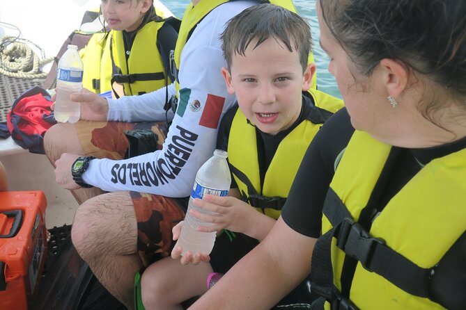 Small-Group Mesoamerican Barrier Reef Snorkeling in Puerto Morelos - Guides who make the difference