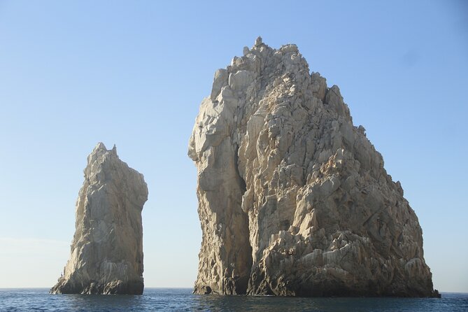 Snorkel and arch tour in los cabos - What the guides add to the experience