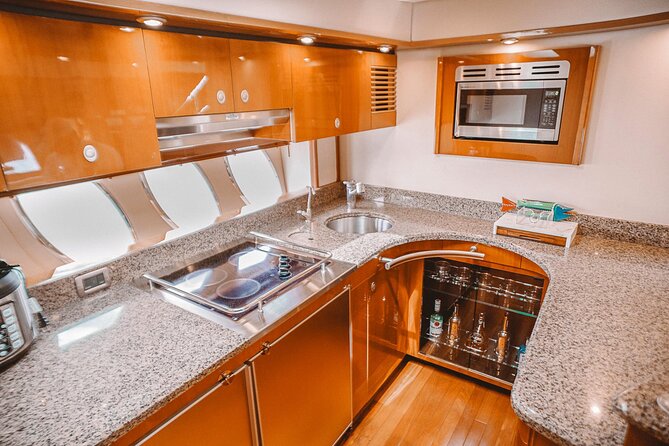 Steel Aweigh 65ft Sea Ray Yacht Rental - Food, drinks, and the value of planning ahead
