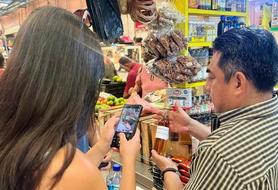 Street Food Walking Tour in Merida - Pola Gelato Shop and the final sweet note