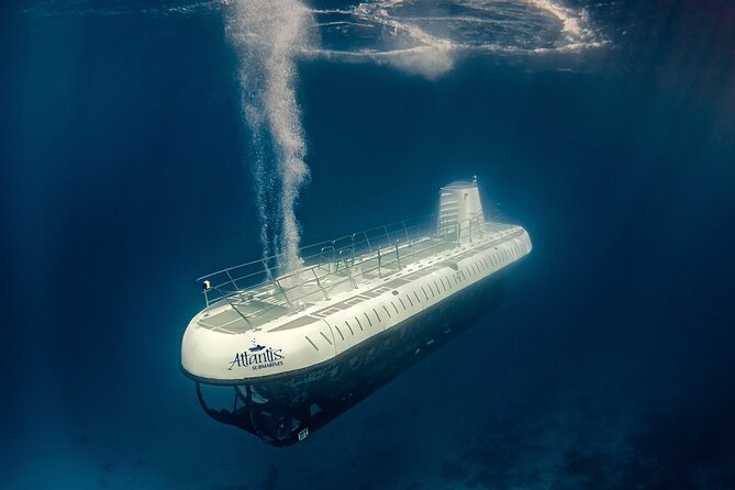 Submarine Atlantis Cozumel Adventure by Day & Sunset - The crew and the tone of the trip