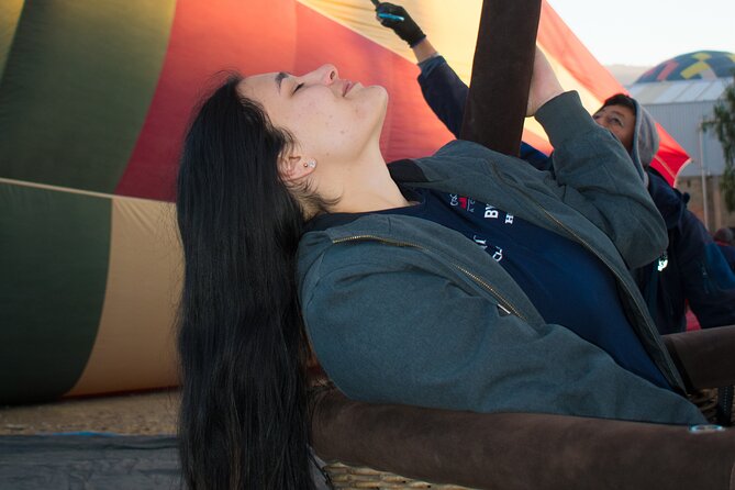 Sunrise Balloon Flight over Teotihuacan and Breakfast in Cueva - Cave breakfast with a choice of Mexican dishes