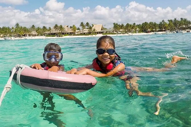 Swim with akumal turtles - The turtles come first