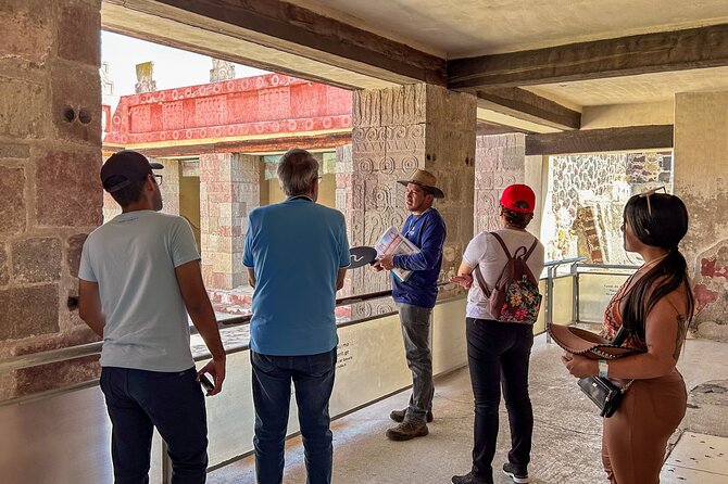 Teotihuacan, Guadalupe Shrine & Tlatelolco Day Tour with Lunch - Guides make the difference