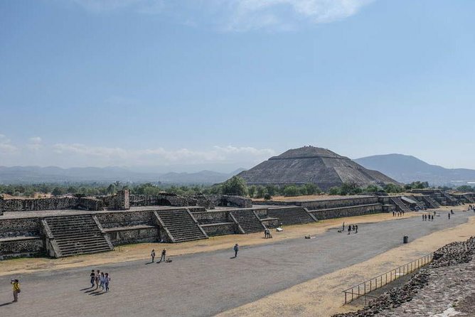 Teotihuacan, Shrine of Guadalupe & Tlatelolco Day Tour - Teotihuacan and the Avenue of the Dead