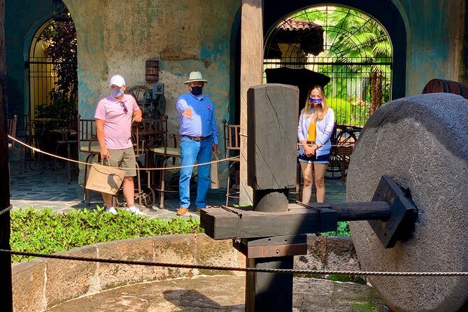 Tequila distillery experience, Jose Cuervo & Tequila Magic Town - From Guadalajara to the blue-agave fields