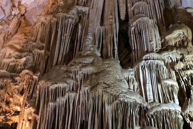 The Grutas de Garcia & Town (Cablecar Ticket + Premium SUV) - What the guided cave visit feels like