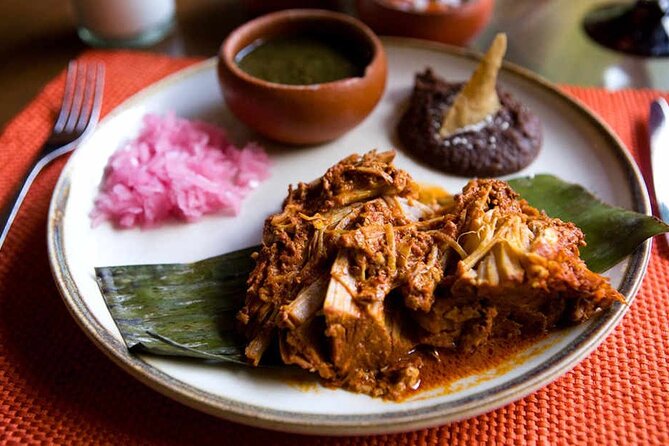 Tour from Cancun to Chichen Itza with cenote food and Valladolid - The Mayan ritual and craft stop