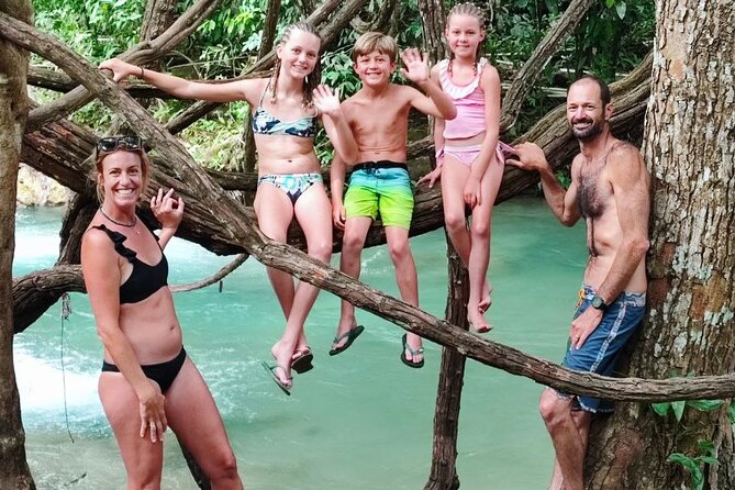 Tour to Copalitilla Magical Waterfalls from Huatulco with admission included - Reaching the cascades and choosing your level