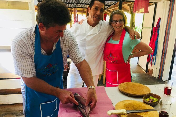 Traditional Mexican Cooking Class - Salsa, tortillas, and sopes from the start
