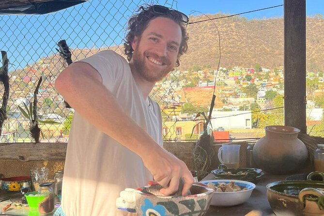 Traditional Oaxaqueña Cooking with Grandma's Recipes - Chile rellenos as the main cooking project
