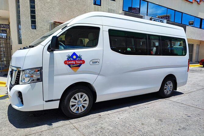 Transfer Huatulco Airport to Huatulco Hotels - A useful choice for families, couples, and late arrivals