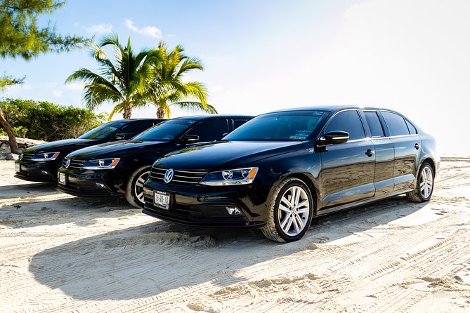 Transfers in Luxury Sedan from Cancun Airport - What the vehicle experience is really like