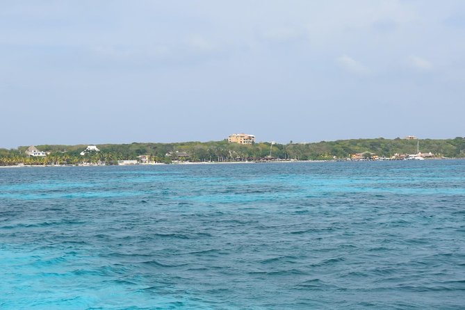 Trimaran La Lupita,Sail Away to Isla Mujeres from Cancun - Buffet lunch and beach time by the water