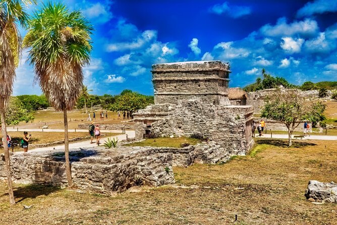 Tulum Mayan Ruins and Cenote Swim from Riviera Maya - Guides can make or break the ruins visit