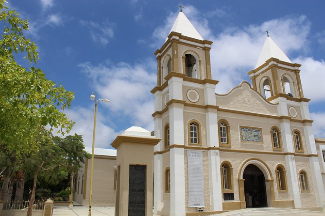 Two Capes City Tour - Plaza Mijares and old San Jose del Cabo
