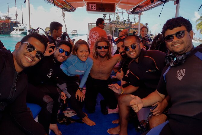 Two Reefs For Certified Divers in Cancun - Choosing between Grampin and The Tunnel