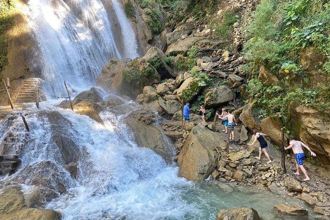 Waterfall Experience - Chocolate, coffee, mezcal, and medicinal plants