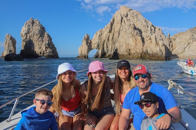 Whale Watching and Cabo San Lucas Arch - What to pack for this Cabo boat ride