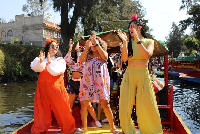 Xochimilco & Mexican Party with Guacamole & Unlimited Drinks - Unlimited drinks, with a few boundaries