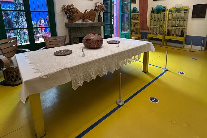 Xochimilco Tour & Frida Kahlo Museums - Inside Frida Kahlo’s Casa Azul