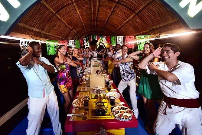 Xoximilco: Boat Fiesta Tour, Tasting, Tequila Bar and Transport - Mexican food served from boat to boat