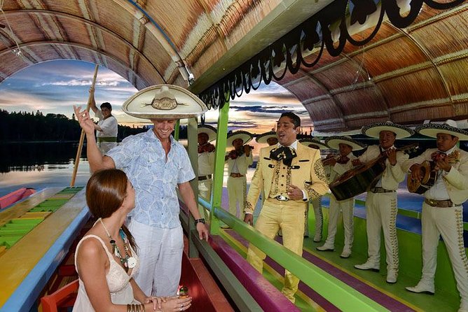 Xoximilco Ticket: Boat Fiesta, Traditional Tasting & Tequila Bar - Getting to the colorful trajineras
