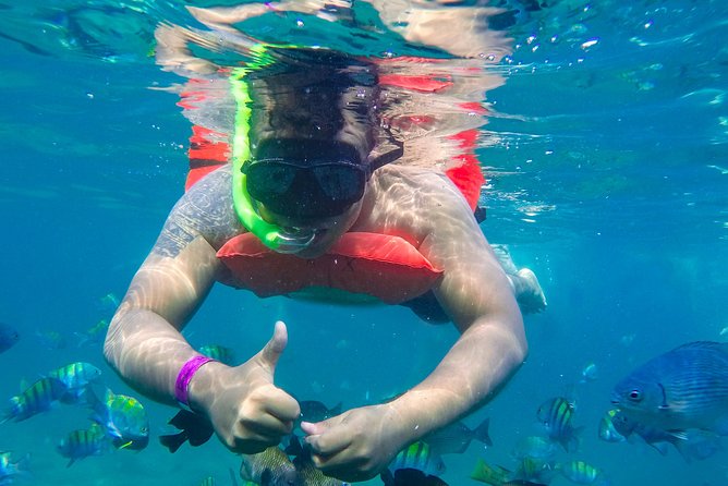 Yelapa Waterfall, BBQ at Exclusive Majahuitas Beach & Open bar - The crew makes a big difference