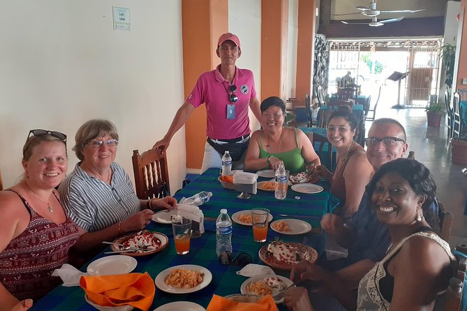 Zihuatanejo Food -Tasting and Walking Tour (Not for vegetarian) - Starting at Plaza Kioto and entering the market
